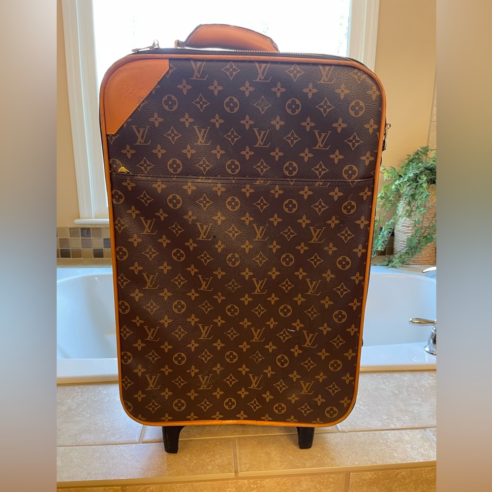 Vintage Louis Vuitton 55 carry on